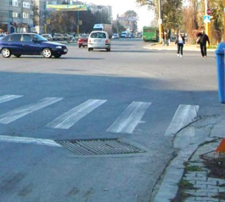 Accident cu 4 maşini în Constanţa: două persoane au fost rănite!